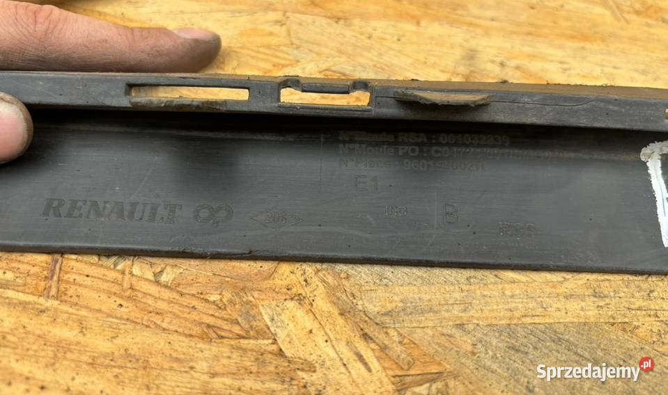 Renault Scenic III Oryginalny Spoiler Dokładka Międzychód
