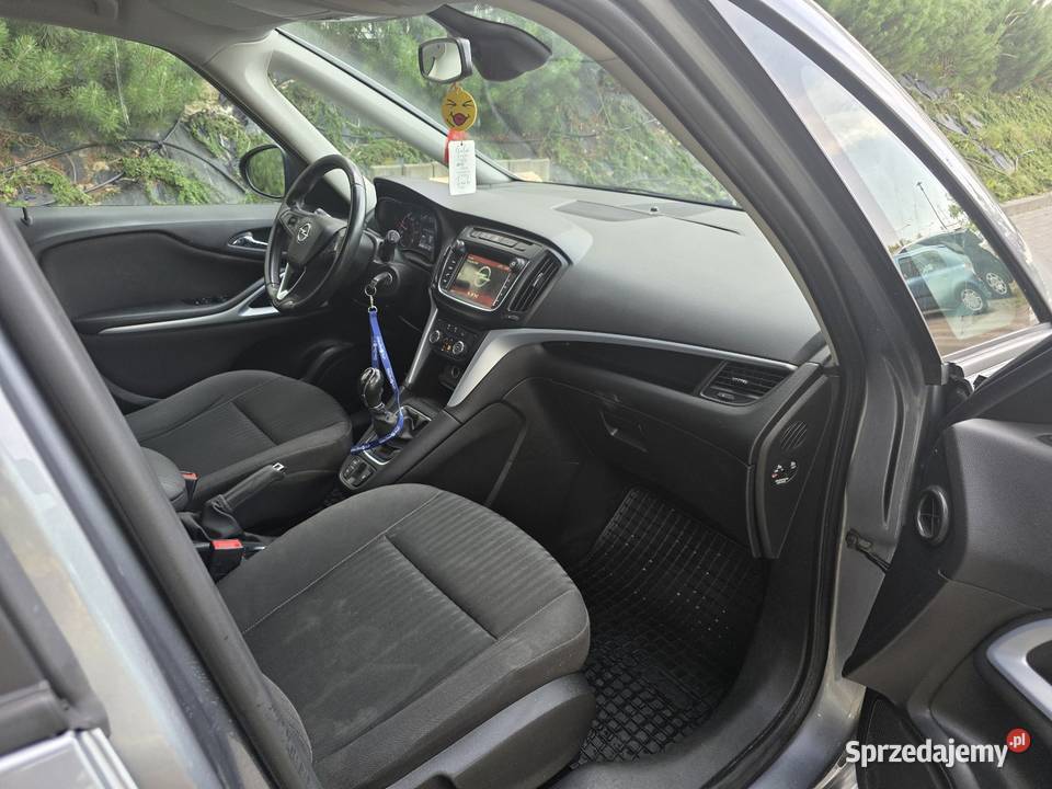 Super Okazja Opel Zafira 2017r 7osobowy 16 sprowadzony Lublin