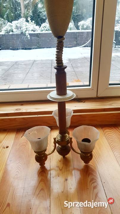 Żyrandol vintage z kloszami szklanymi wysokość