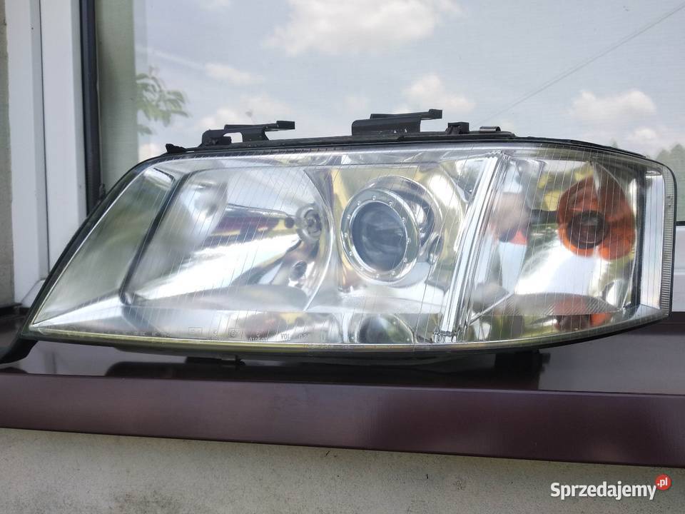 Audi A6 C5 lampy przednie reflektory prawy lewy