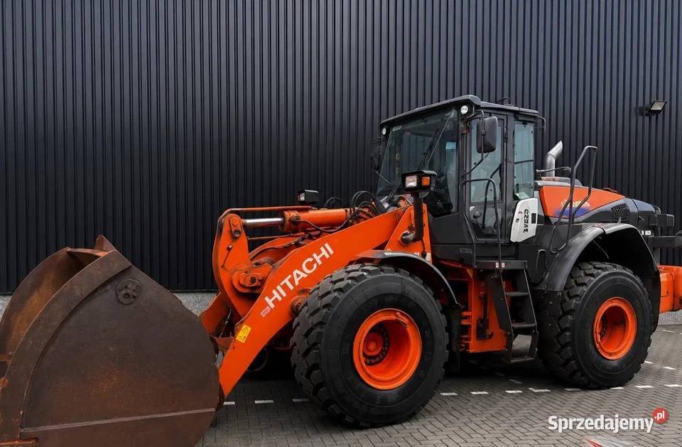 Ladowarka kolowa Hitachi ZX250