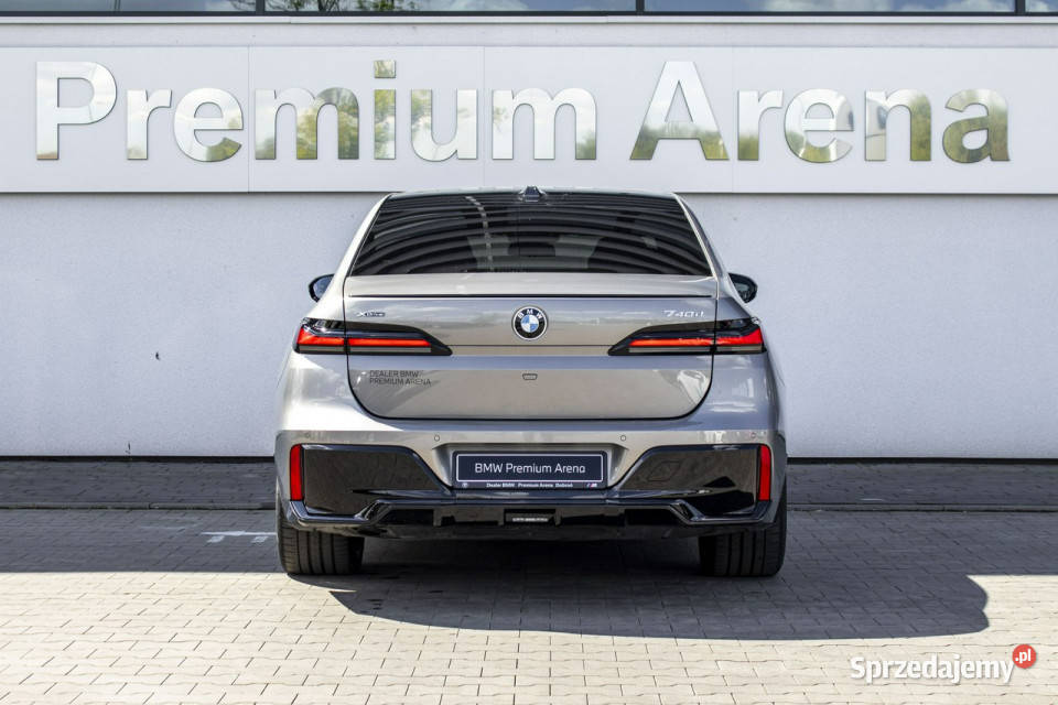 BMW 740 BMW 740d xDrive Limuzyna Demo Koła system Start-Stop Łódź