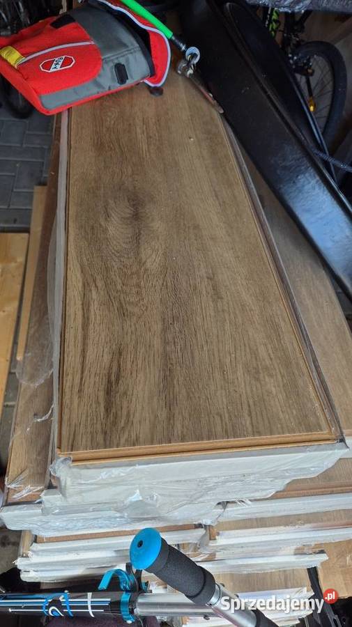 Sprzedam panele podłogowe UNICLIC 9956 82 mm Legnica