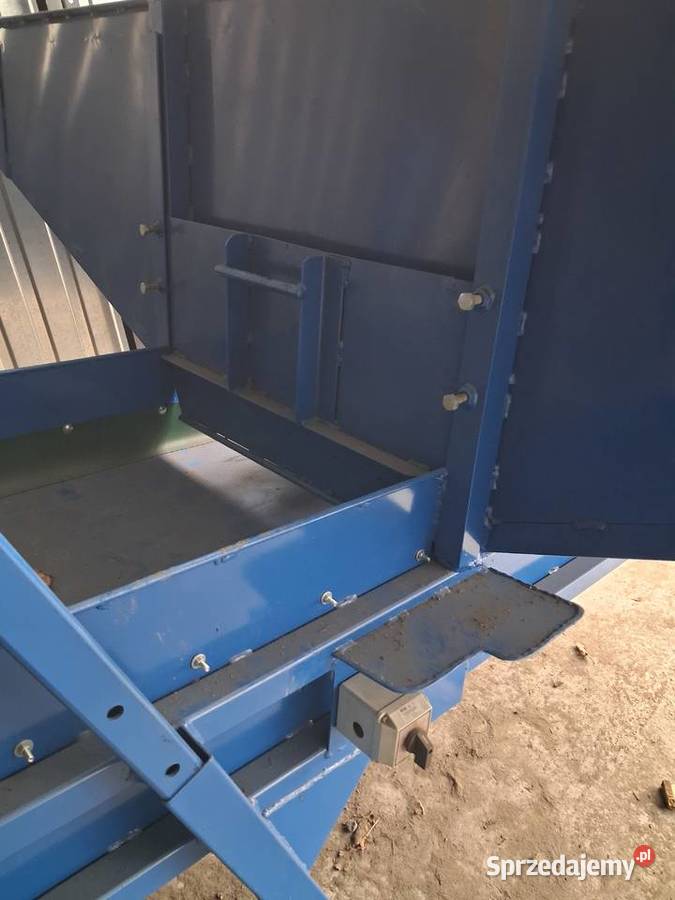 podajnik kosz przyjeciowy bunkier przenosnik Sędzin-Kolonia sprzedam