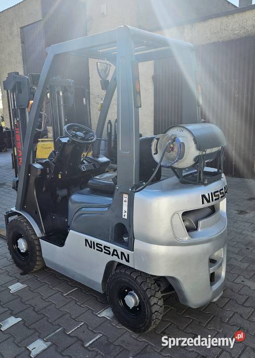 Wózek widłowy nissan L01 1500 LPG Gniezno