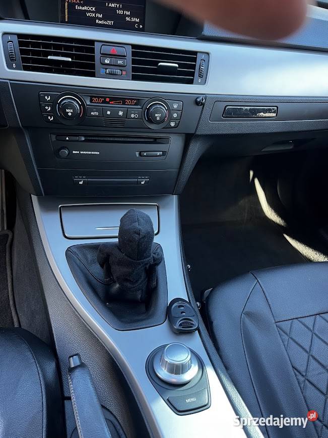 BMW 318i E91