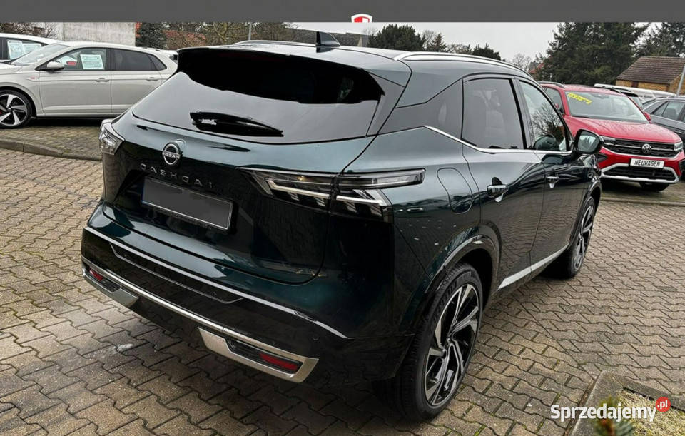 Nissan Qashqai Tekna 158 Super Niska Masaż SUV Szczecinek