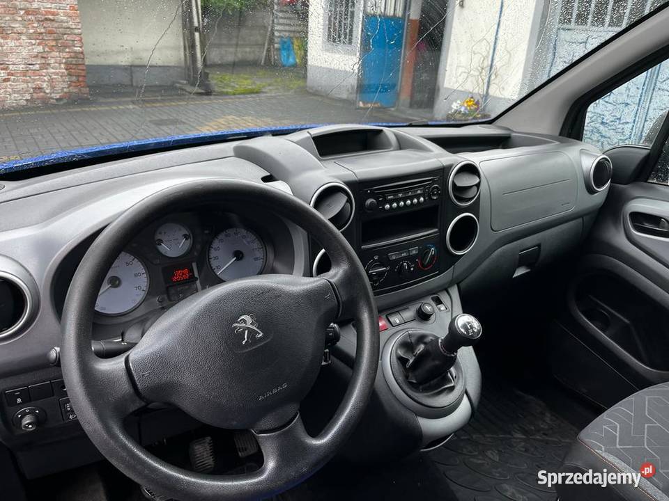 Peugeot Partner 16 HDI 5 OSÓB KLIMAfaktura vat Katowice