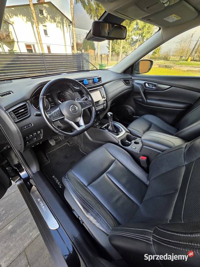 Nissan XTRAIL 16 DIGT TEKNA bezwypadkowy stan przyciemniane szyby Niedomice sprzedam