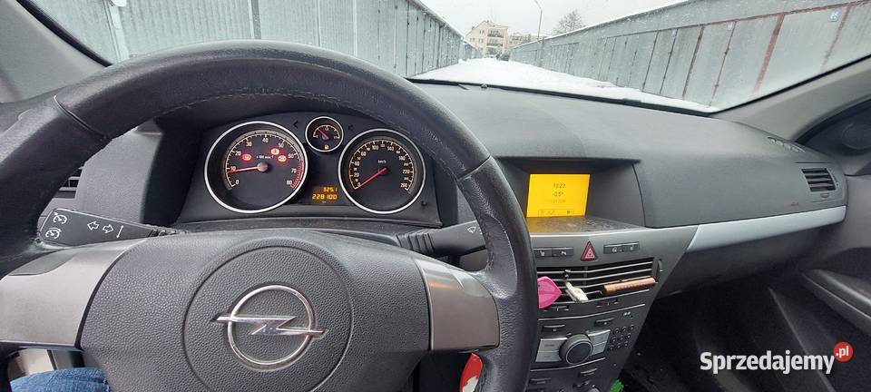 Opel Astra H Gostynin