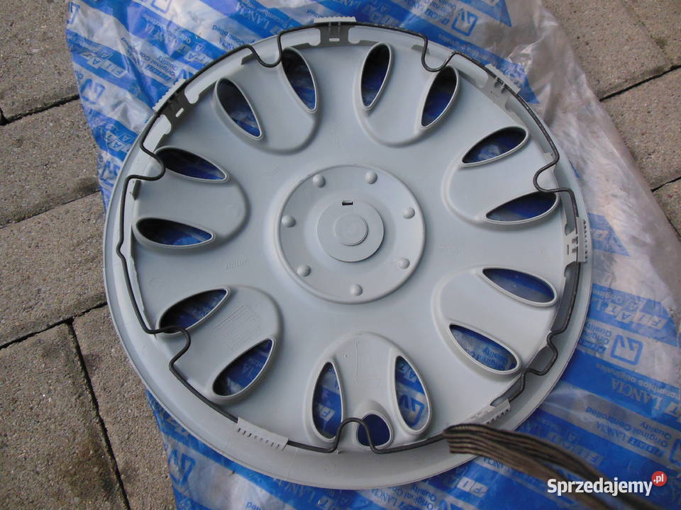 KOŁPAK KOŁA FIAT BRAVO BRAVA 46529880 NOWA Kozy
