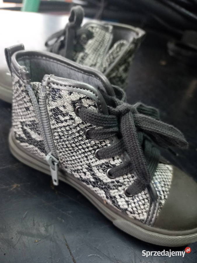 Buty chłopięce Chicco 26 lubelskie Biłgoraj