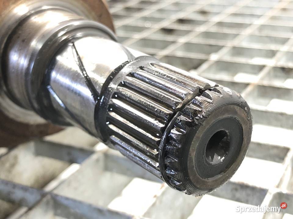 PÓŁOŚ PRAWY PRZÓD OPEL ZAFIRA C 14 140 PRZEGUB