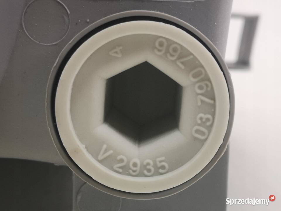 LAMPA PRAWY PRZÓD FORD ESCORT V 19901995 NOWA sprzedam