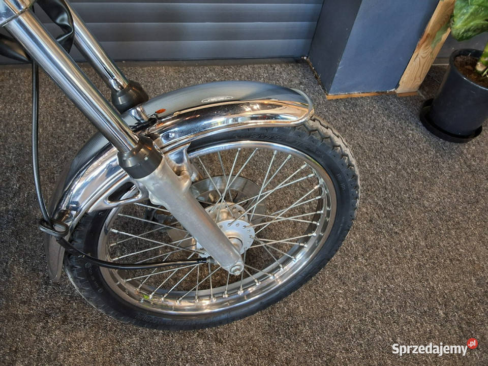 Suzuki GN SUZUKI GN 125 zadbany żywy kolor raty Stare Miasto