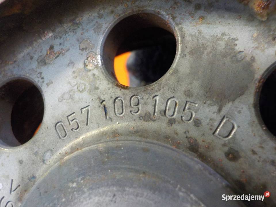 AUDI Q7 42 TDI V8 09r 326 BTR kolo rozrzadu