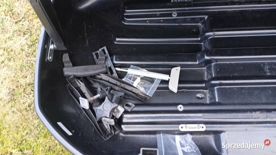 Box dachowy czarny BMW 320 NF belki F11 st Rybarzowice
