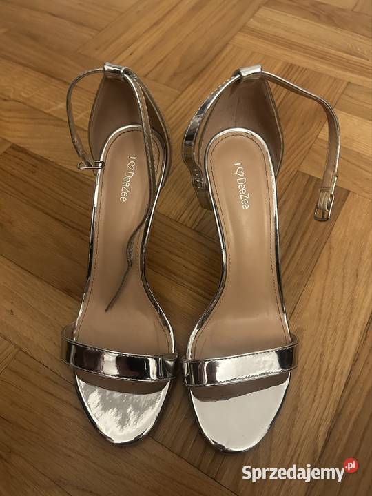 Srebrne szpilki DeeZee rozmiar 39 Dąbrowa Tarnowska