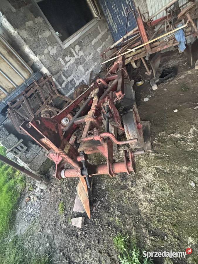 Pług i wiele innych maszyn Rozrzutniki obornika sprzedam