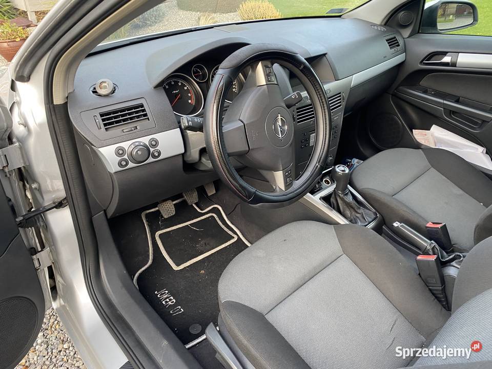 Opel Astra H Gtc srebrny 2005 alufelgi podkarpackie