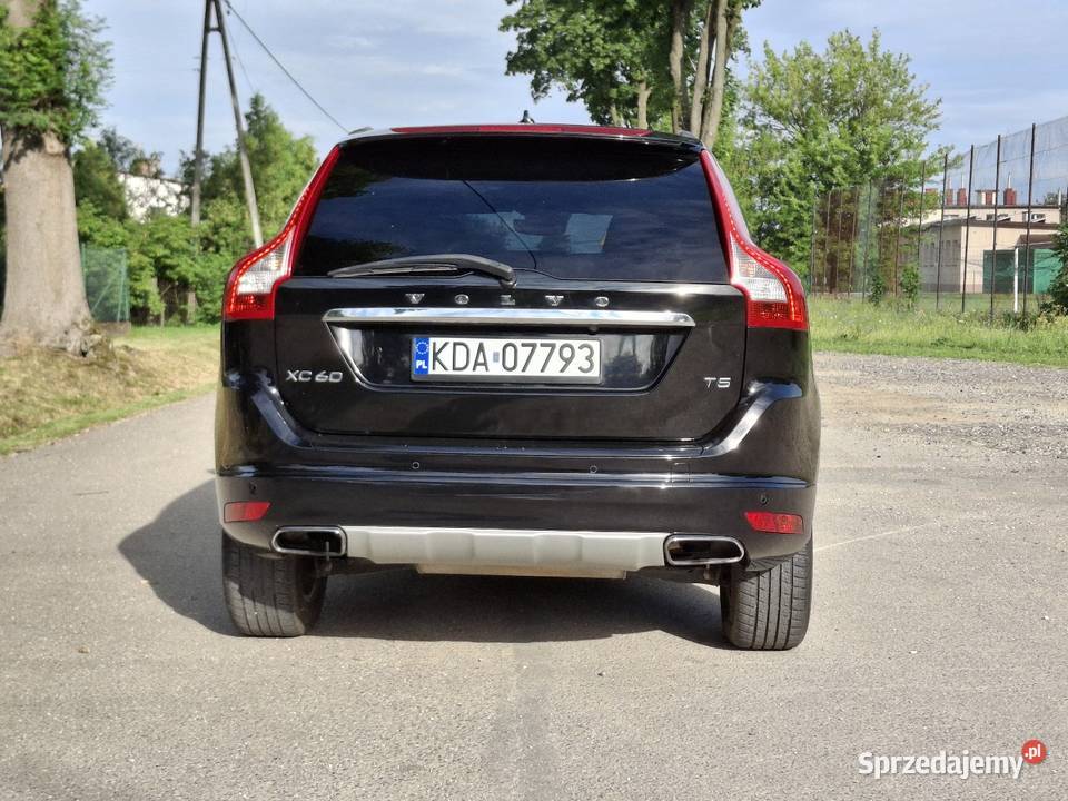 Volvo XC60 20 Benzyna Automat Skóra Bogate Dąbrowa Tarnowska