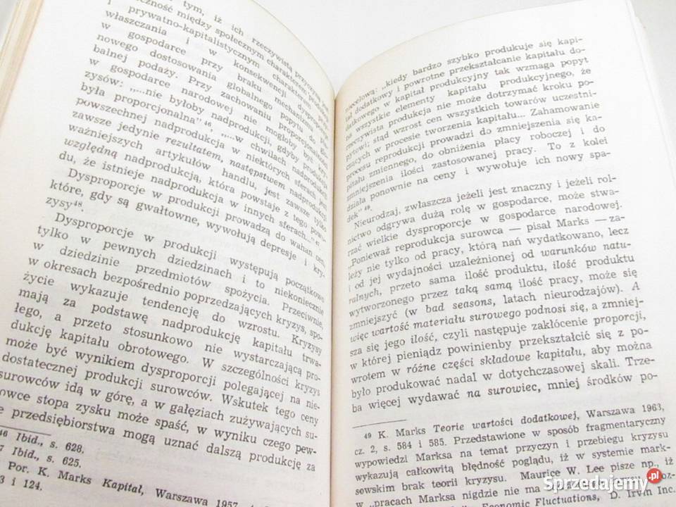 Problemy i kierunki rozwoju ekonomii politycznej Przemyśl