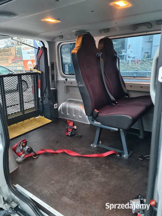 Opel Vivaro z windą niepełnosprawnych 1995cm3 Ełk