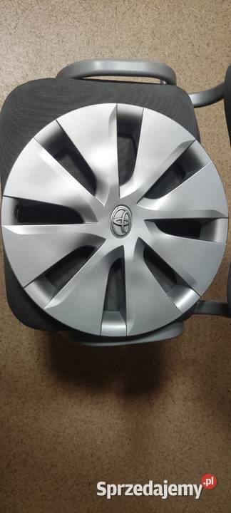 Kołpak Toyota AURIS II COROLLA 15 R15 Leżajsk