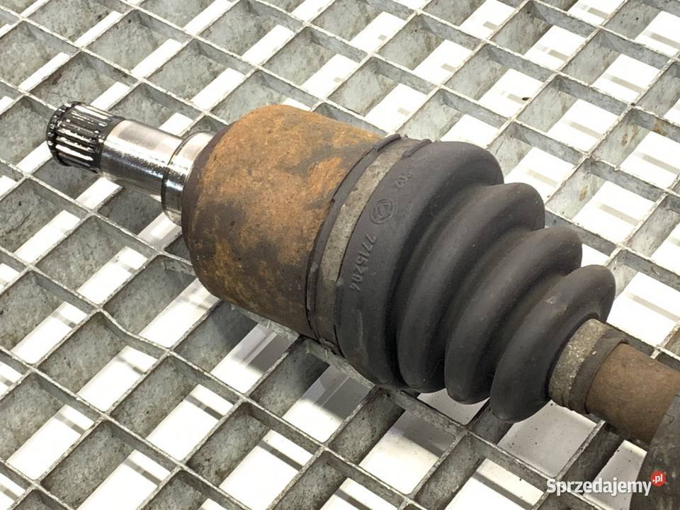 PÓŁOŚ PRAWY PRZÓD FIAT STILO 14 95 0110 PRZEGUB