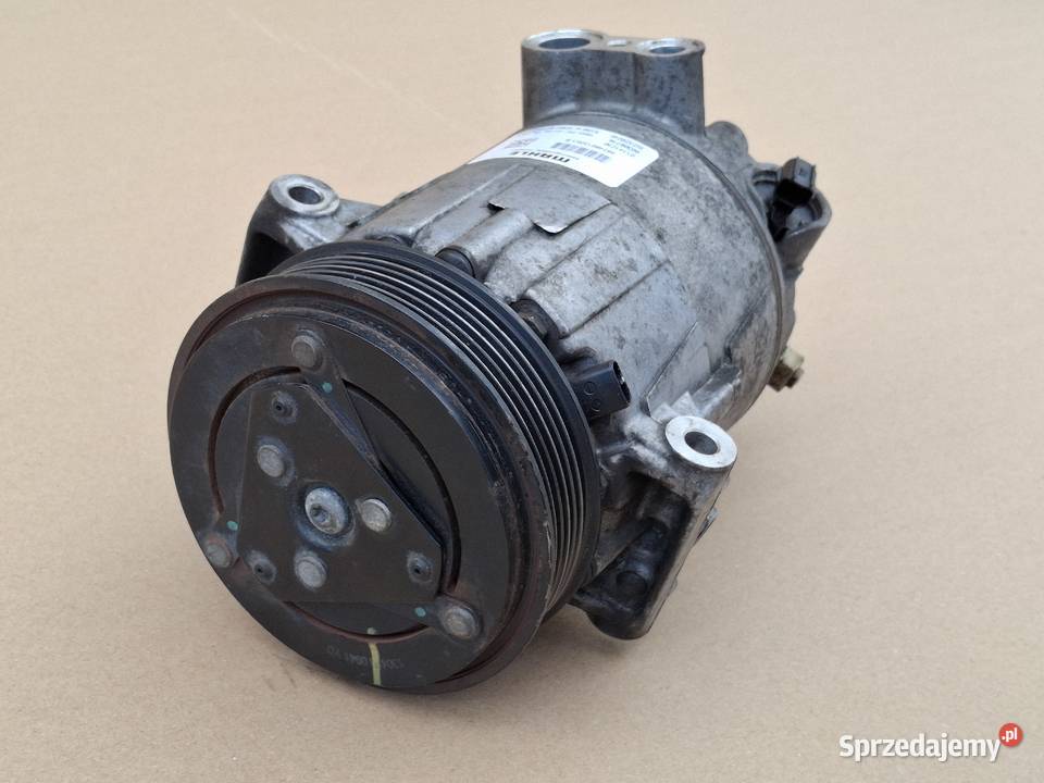 MASERATI LEVANTE GHIBLI QUATTROPORTE SPRĘŻARKA Bieleń