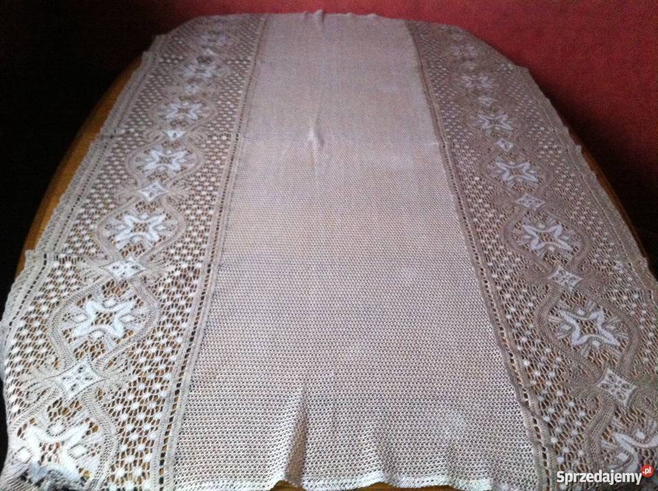 serweta na tawe z szerokim haftem pomorskie