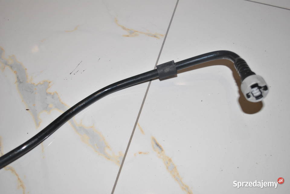 Przewód przedmuchowy baku paliwa BMW E60 E61 E60 sprzedam