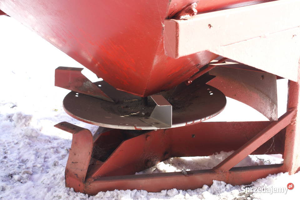 Rozsiewacz nawozów hydrauliczny Niezabitów-Kolonia