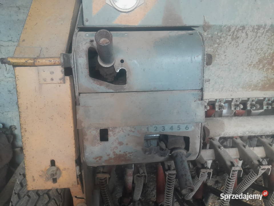 Siewnik Poznaniak nieuszkodzony Stara Błotnica