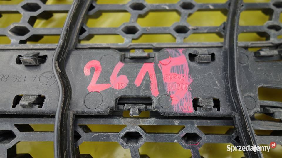 ATRAPA GRILL MERCEDES W176 LIFT AMG A1768881760 śląskie