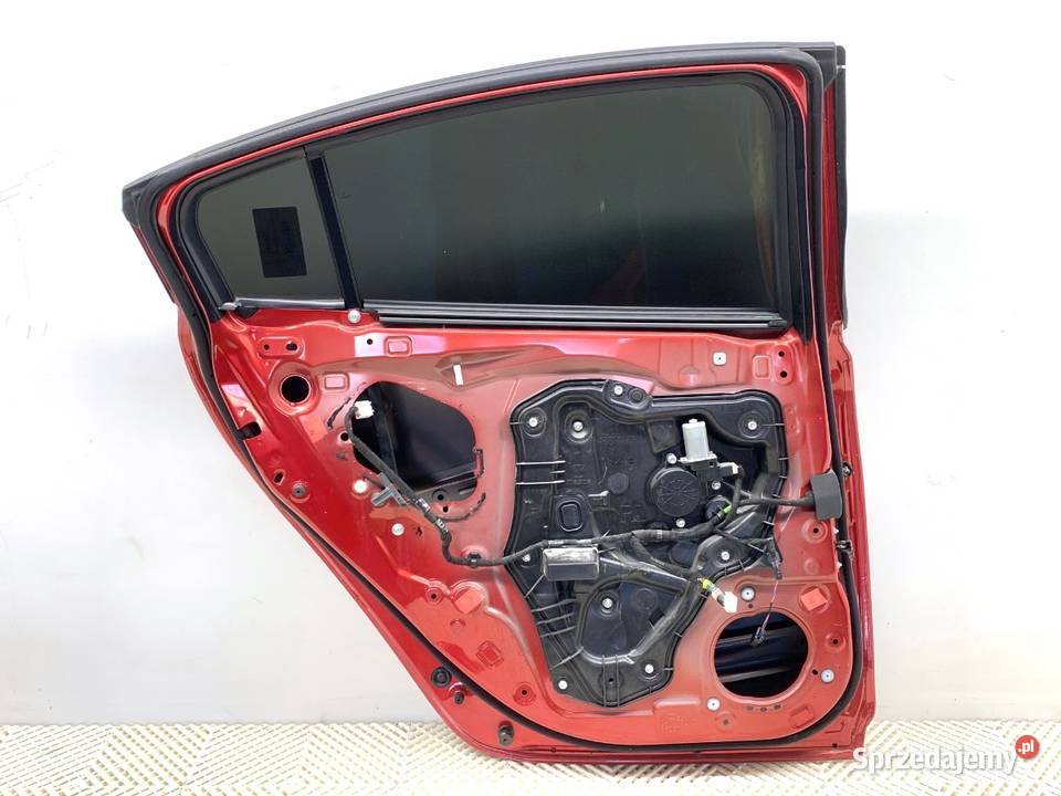 DRZWI LEWY TYŁ MAZDA 6 GJ SedanLimuzyna CZERWONY osobowe podkarpackie