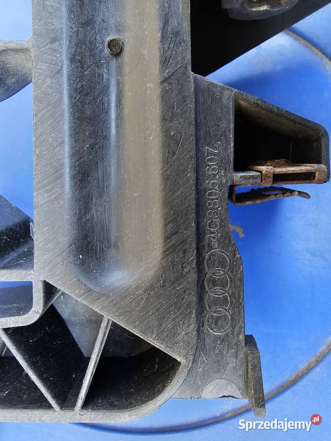 Uchwyt reflektora Audi A7RS7 4G88056074G8805608 Tarnowiec