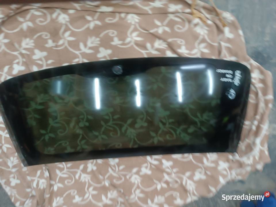 Szyba klapy tylniej doddg durango Myślenice