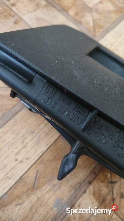 Schowek Monetiak Lewy pod Włącznik Świateł Opel podkarpackie Wólka Pełkińska