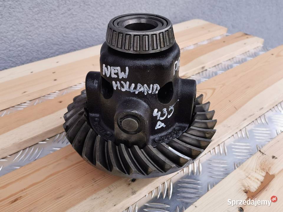 Mechanizm różnicowy przedni Holland LM 435 wielkopolskie Wilkowo