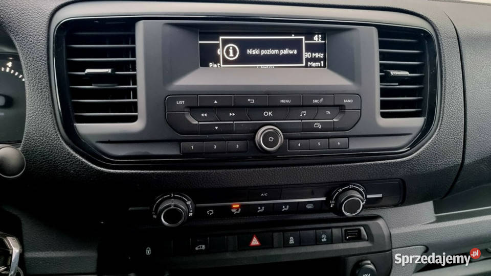 Opel Vivaro Pisemna Gwarancja 12 miesięcy niski Konin
