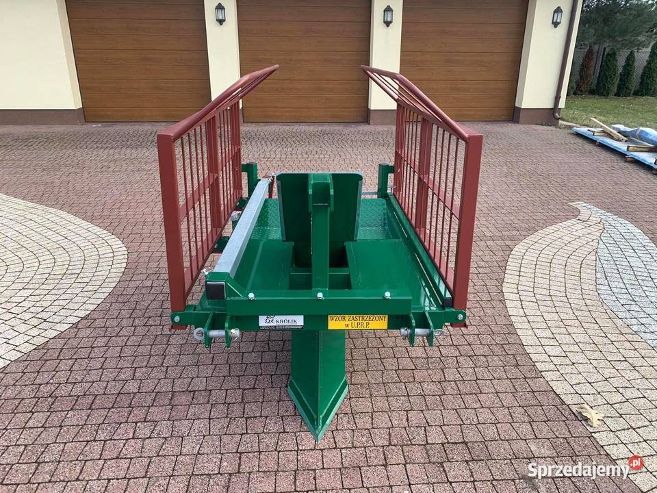 Sadzarka do drzewek i krzewów sadownicza SDK Grójec sprzedam