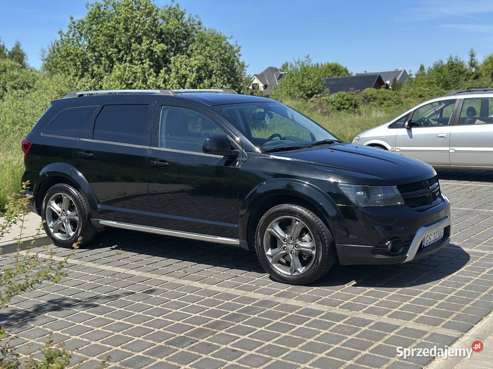 Czarny Dodge Journey 7os BiLed 4x4 Journey sprzedam