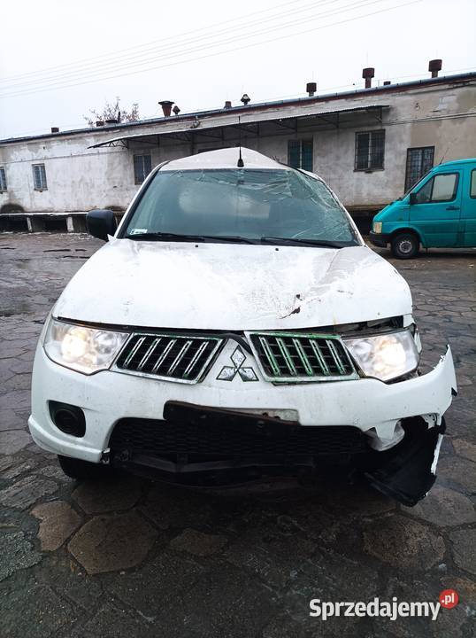 Mitsubishi L200 25 DID lift Rok produkcji 2012 Karoseria Lublin