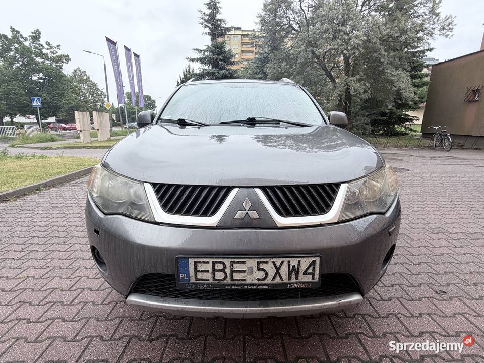 Syndyk sprzeda Mitsubishi Outlander 20 DID 4WD Bełchatów sprzedam