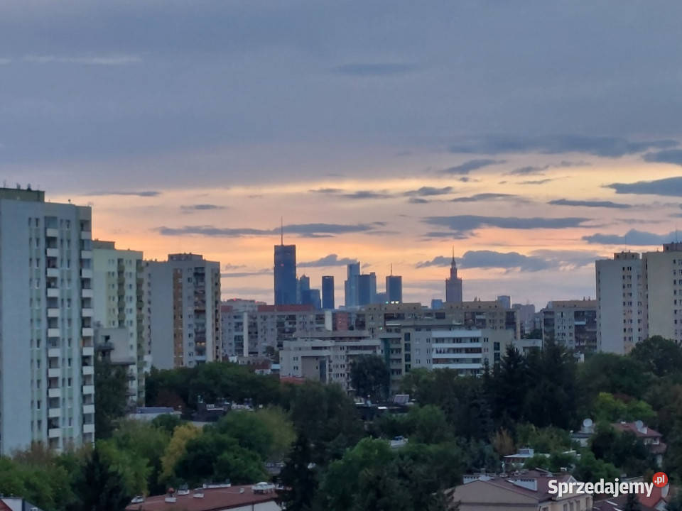BEZPOŚREDNIO 3 pokoje metro 500 m 10 piętro Warszawa