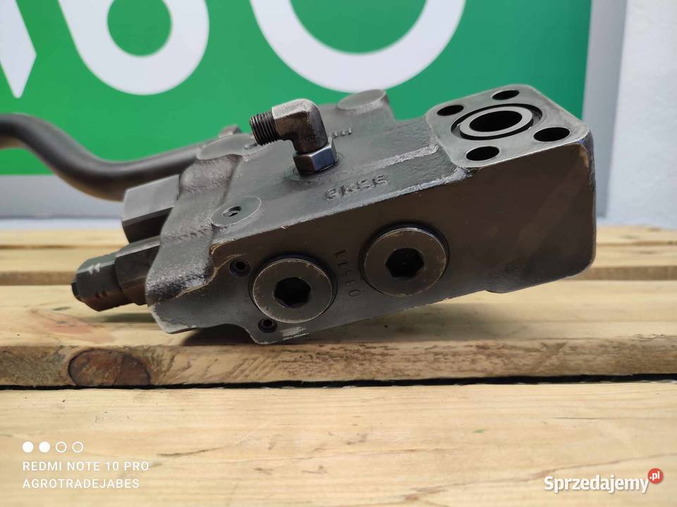 Zamek siłownika łyżki Volvo EC260 14575234