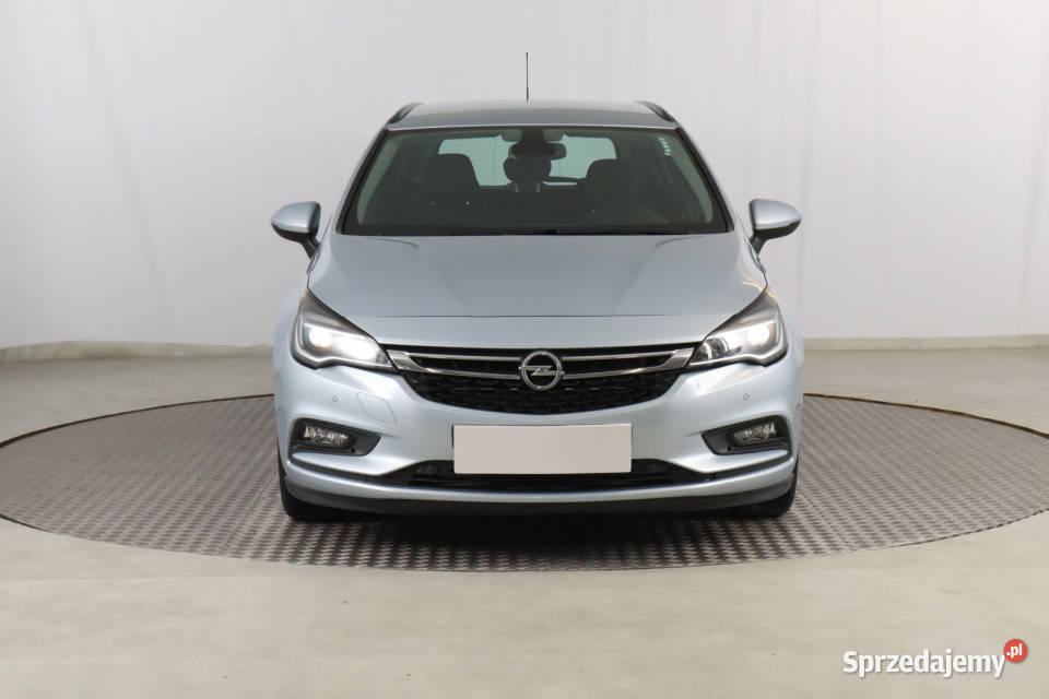 Opel Astra 14 T Zabrze