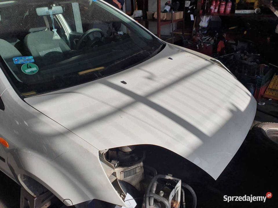 MASKA FORD FIESTA MK5