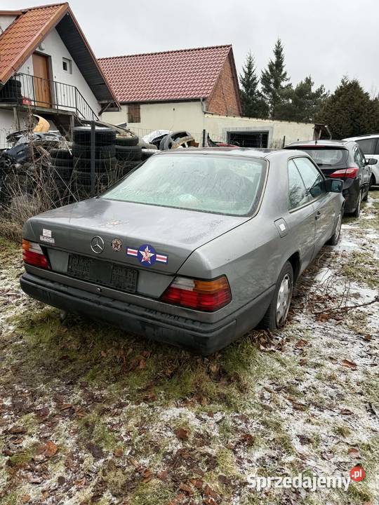 MercedesBenz W124 23 MERCEDES COUP 230E w stanie Droszków sprzedam